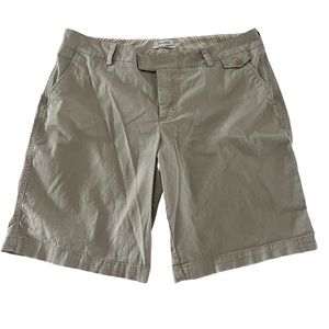 Dockers Mid Rise Curvy Shorts Beige Size 14